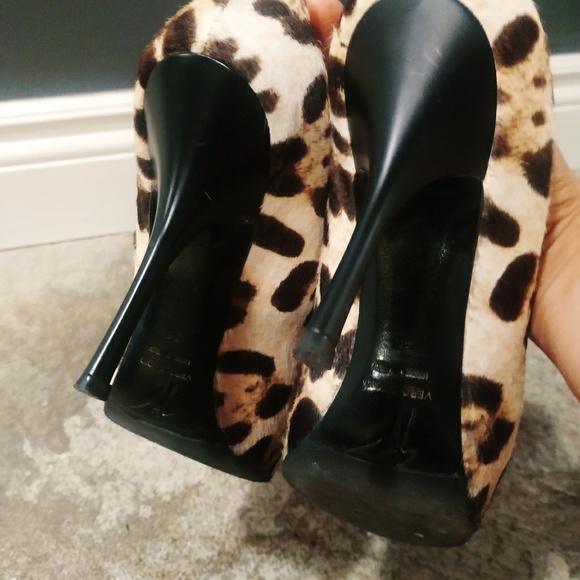 ⚠️PRICE DROP! Giuseppe Zanotti Pony Hide Peeptoe - Picture 4 of 4